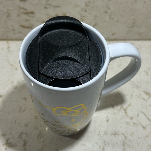 Hello Kitty x Sanrio White & Gold Ceramic Travel Mug with Lid *BNWT* - Picture 3 of 4